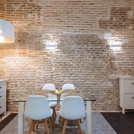 Cozy In House-palace With Private Patio * Sevilla